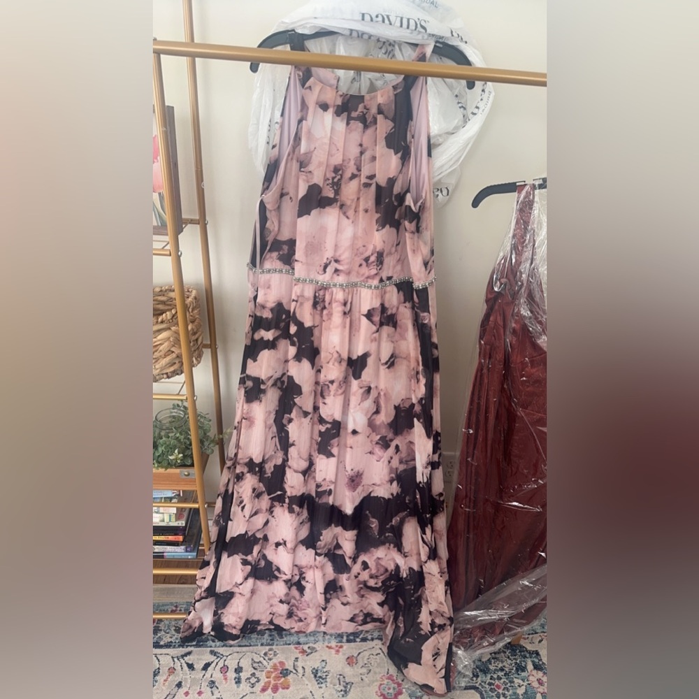 Wedding guest dress
